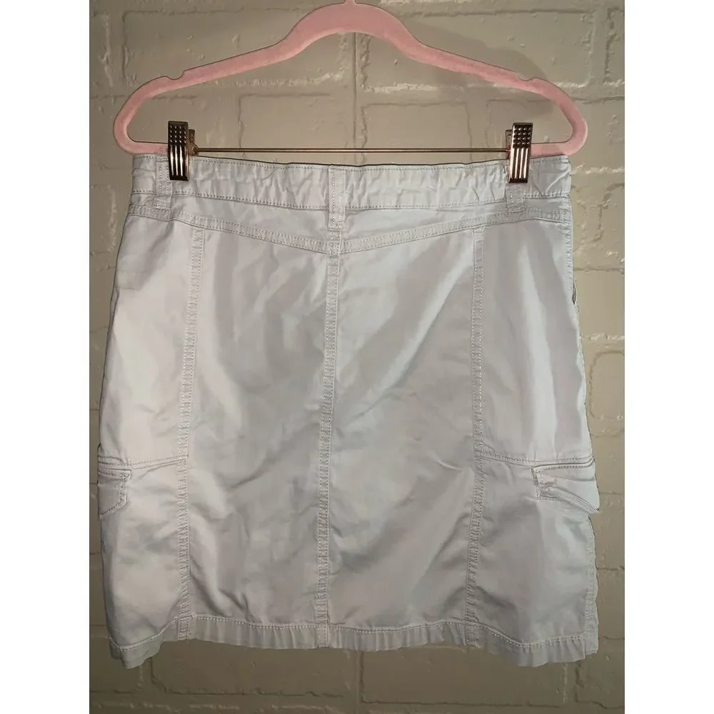 Vintage 90’s Y2K Khaki Cargo Skort Size 4‎